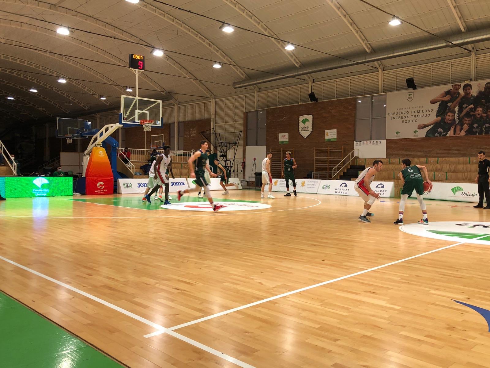 Derrota del CB Martos en la cancha del Unicaja Andalucía en Liga EBA