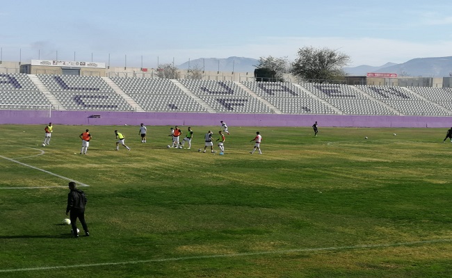 El Real Jaén regala los 3 puntos