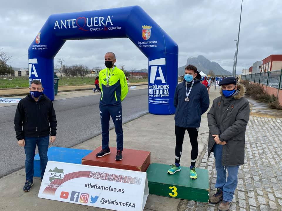 Dos campeones autonómicos para Unicaja de marcha y disco