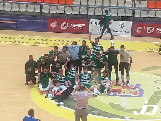 El Belmez Atco. campeón de la 2ª Andaluza de fútbol sala masculino y el Avanza Futsal subcampeón