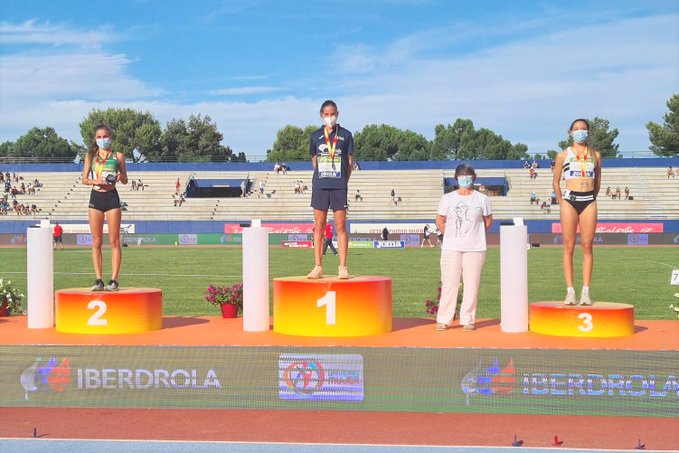 Natalia Romero campeona de España de 800 metros en Getafe