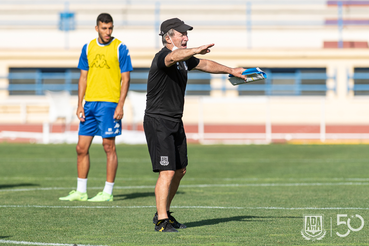 Anquela ya no es entrenador de la AD Alcorcón