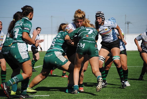 El Jaén Rugby femenino logra su cuarta victoria consecutiva contra el Universitario de Sevilla