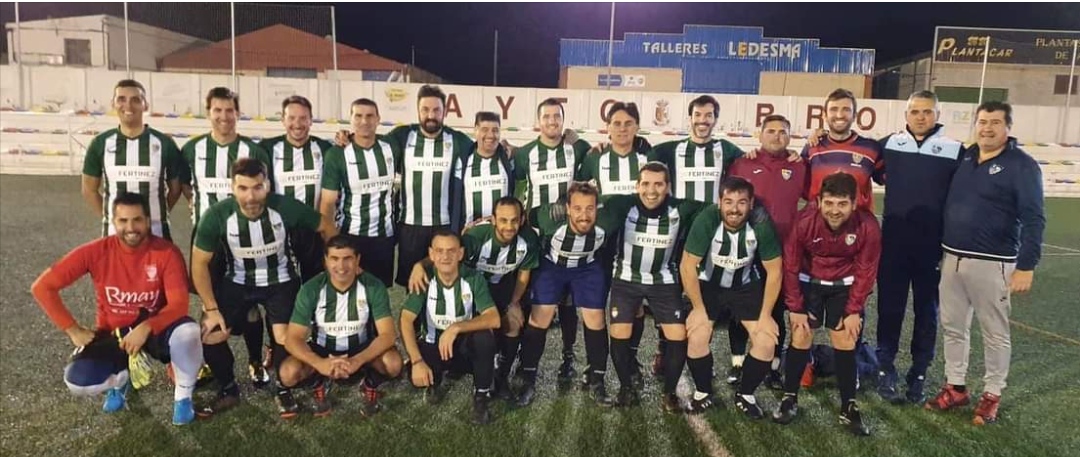 Bonita lucha entre Carolinense CD y el Ibros CF