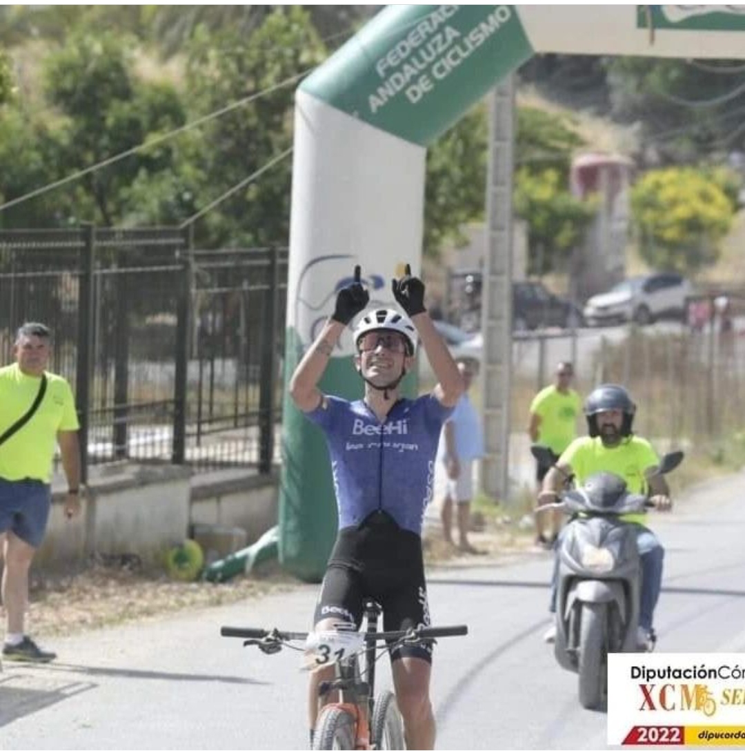 Víctor Fernández vence en Montemayor