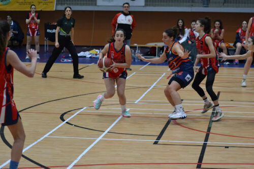 Victoria del Jaén CB ante El Toyo Basket en Liga Nacional Femenina