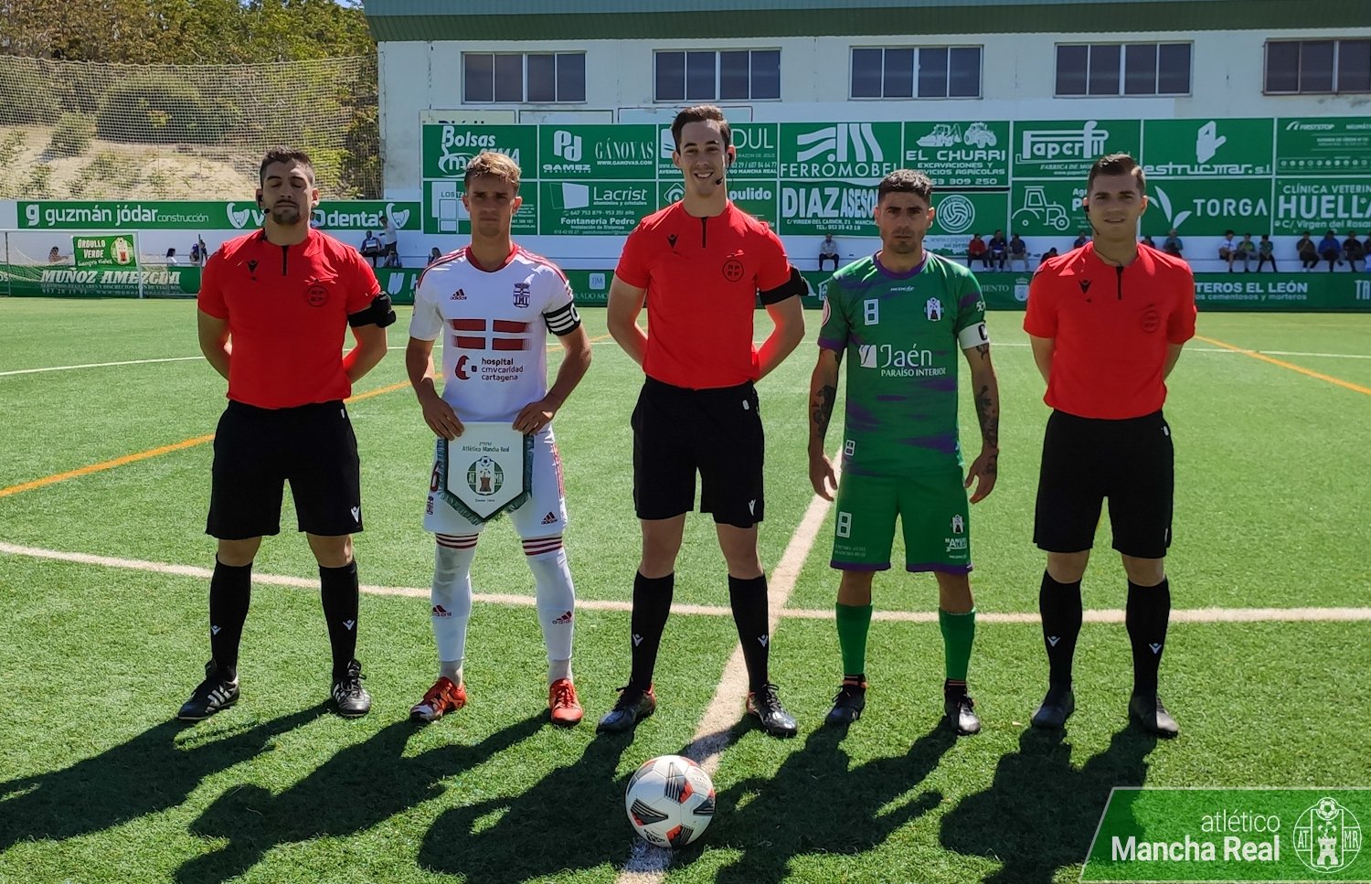 El Atlético Mancha Real no encuentra la manera para aferrarse a la salvación
