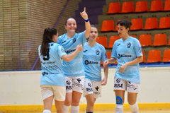 El Avanza Futsal camina con paso firme hacia el ascenso a Segunda División Femenina tras golear en la ida
