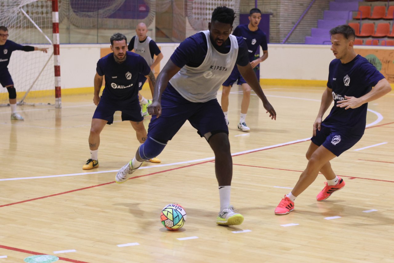 Concluye la primera semana de entrenamientos de Avanza Futsal