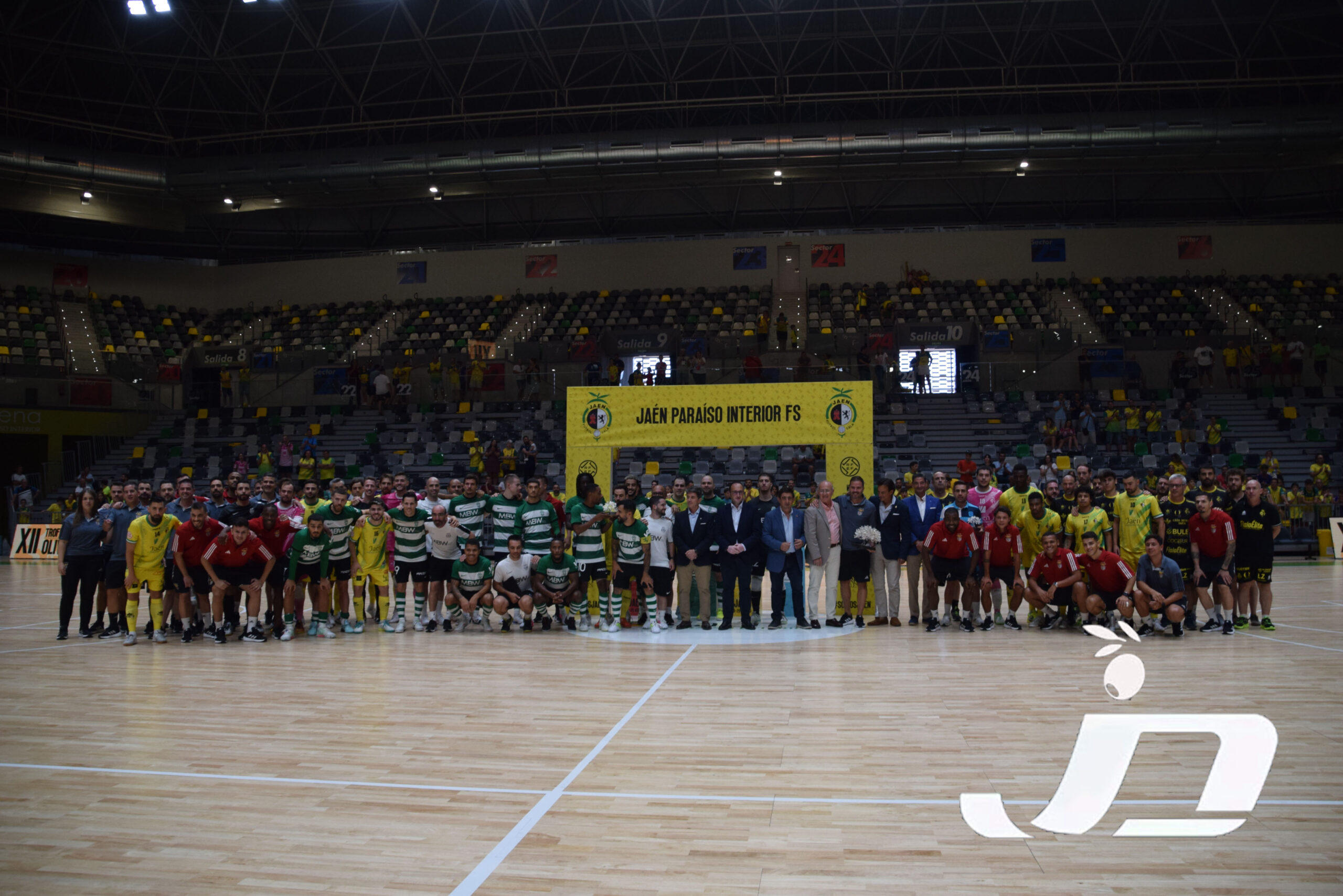 Galería de Fotos. XII Trofeo del Olivo. Movistar Inter Futsal – S.L. Benfica y Jaén Paraíso Interior F.S. – Sporting Clube de Portugal F.S.