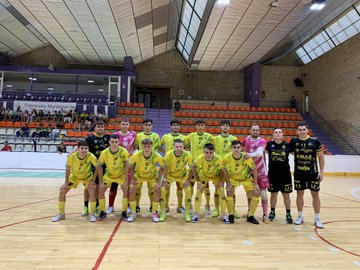 El Jaén FS B se estrena en casa con derrota ante Xerez DFC Futsal