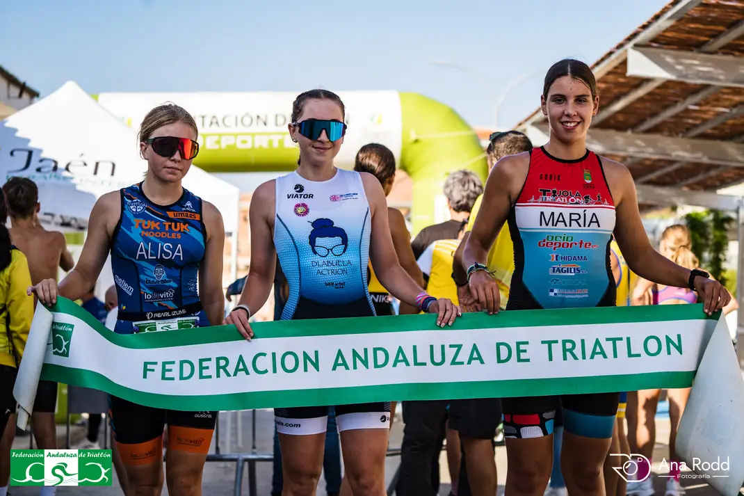 Irene García y Daniel Rubiales Campeones de Andalucía de Duatlón Cros Cadete en Navas de San Juan