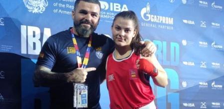 Cristina Peinado acaba en cuartos su aventura en el Mundial Júnior de boxeo