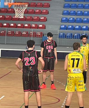 El Jaén Paraíso Interior FS Basket  vence en Armilla y sigue al mando del Grupo D-A de Liga EBA