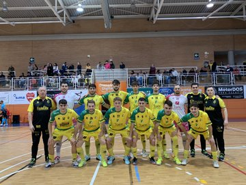 El filial amarillo cede ante el empuje final del Sima Granada