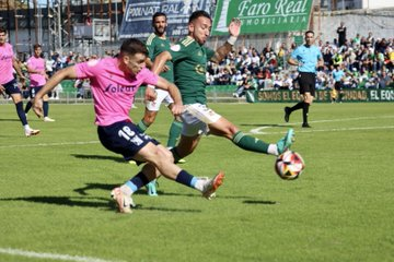Reacción tardía del Linares Deportivo ante el Atlético Sanluqueño