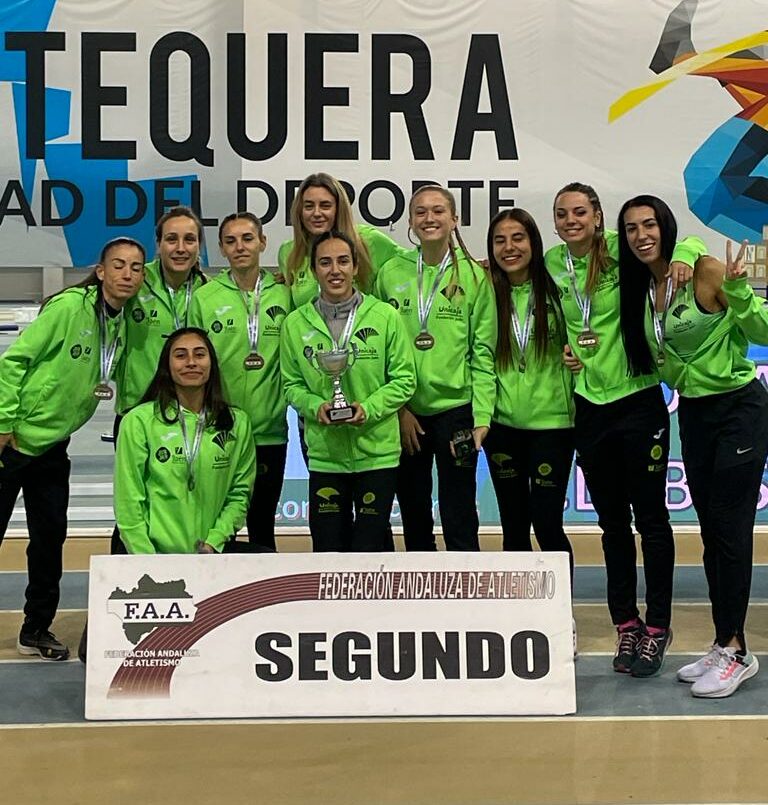 Los equipos masculino y femenino del Unicaja Jaén Paraíso Interior subcampeones de Andalucía en pista cubierta