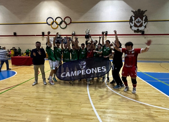 CD Úbeda Viva Campeón de Segunda Andaluza Juvenil